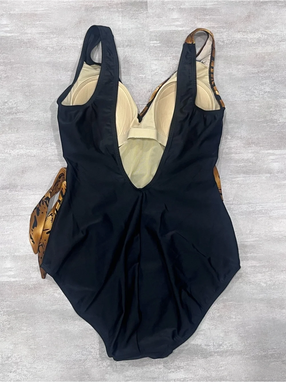 Shore Shapes One Piece Side Tie Swimsuit Size 14 Black/Brown Animal Print V Neck